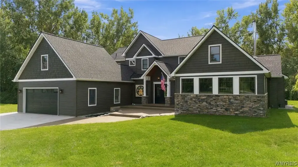 11149 Hiller Road, Newstead