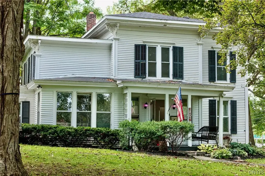 1020 Emery Street, Fulton