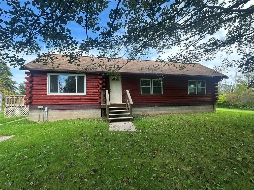 7959 Swamp Rd, Bergen