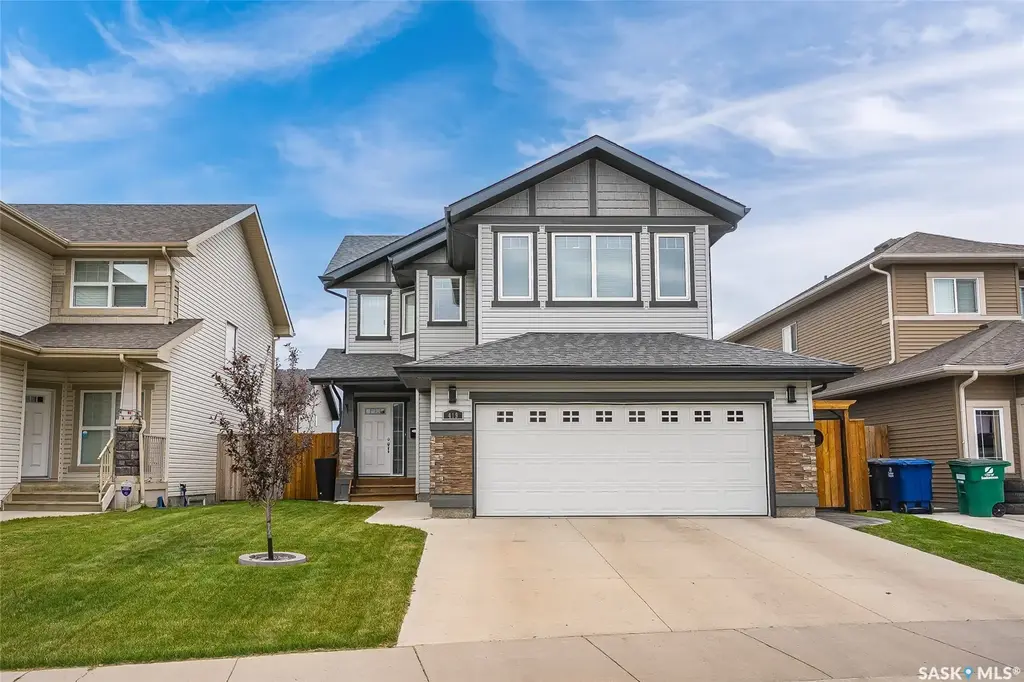 419 Kensington Boulevard, Saskatoon