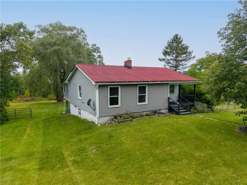 5450 Us Route 15a, Canadice