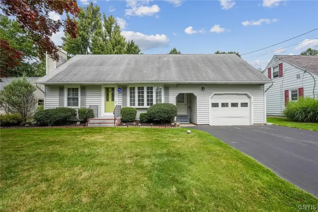 110 Green Acres Drive, Salina