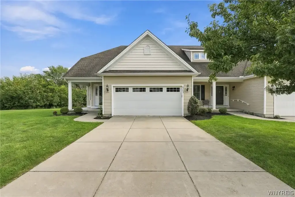4703 Mosey Lane, Hamburg