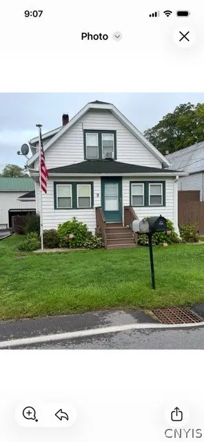 Photo of Listing #S1711964