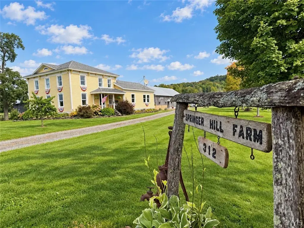 312 Springer Road, Lincklaen
