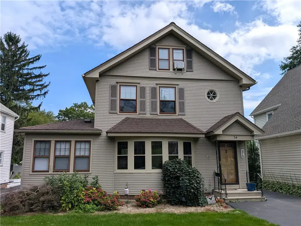 34 Lafayette Road, Irondequoit
