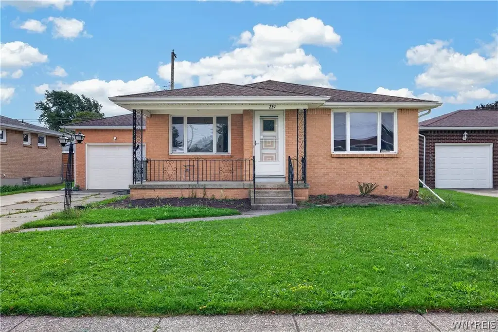 239 Temple Drive, Cheektowaga