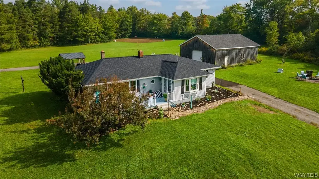 203 Kern Road, Bennington