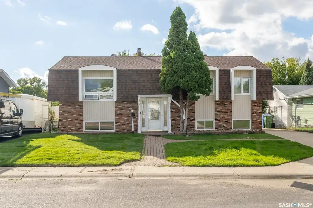 135 Fulton Drive, Regina
