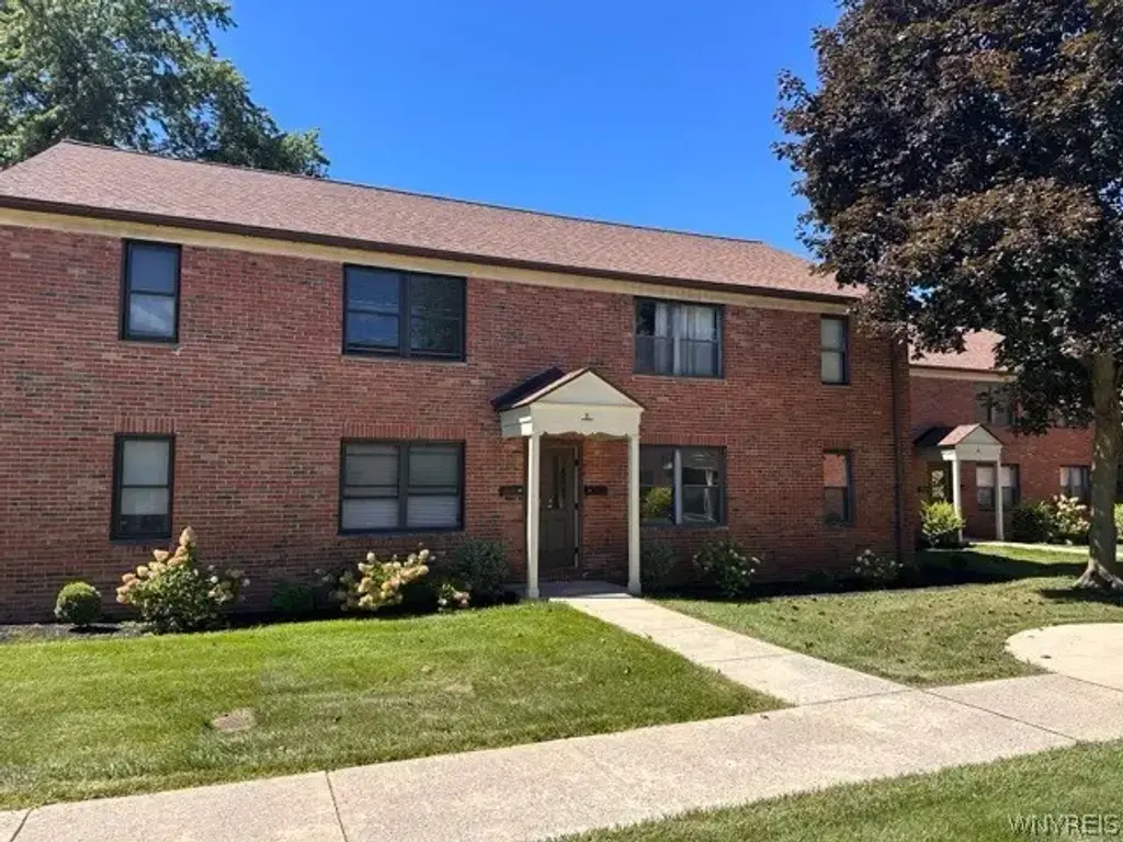 3901 Main St Street # 8a, Amherst