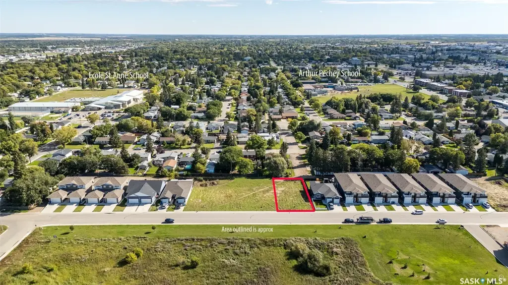 2560 Woodbridge Drive, Prince Albert
