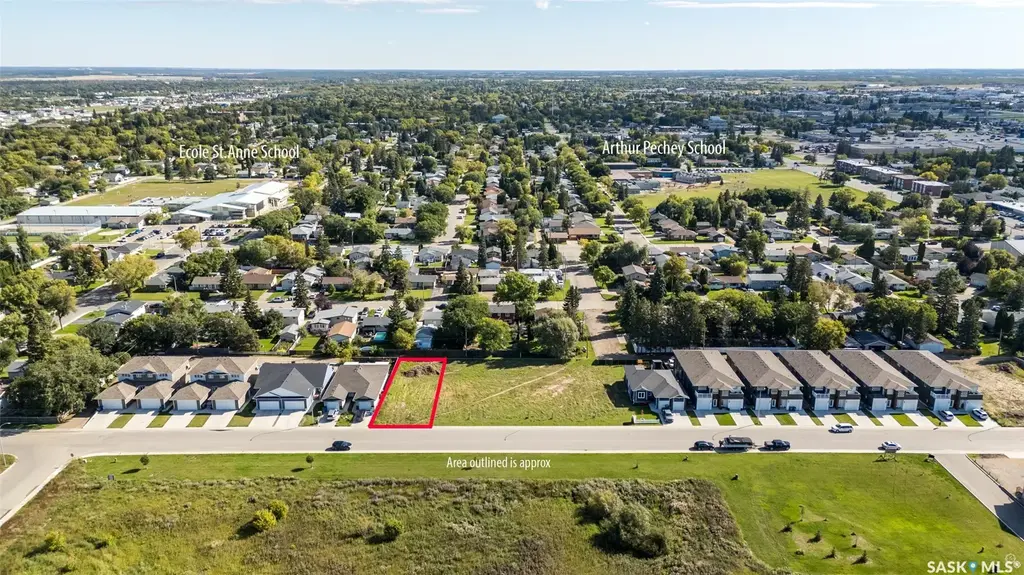 2500 Woodbridge Drive, Prince Albert