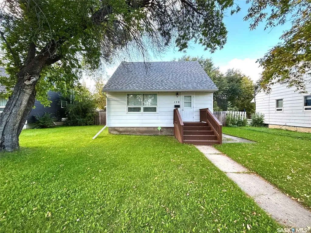 150 24th Street E, Prince Albert