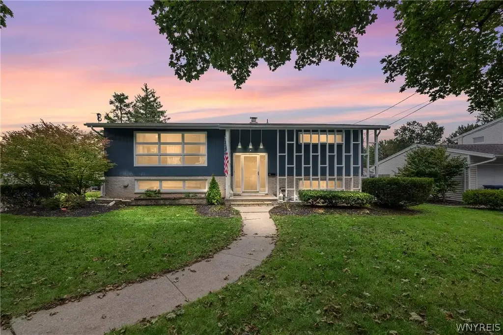 63 Roosevelt Drive, Lockport City