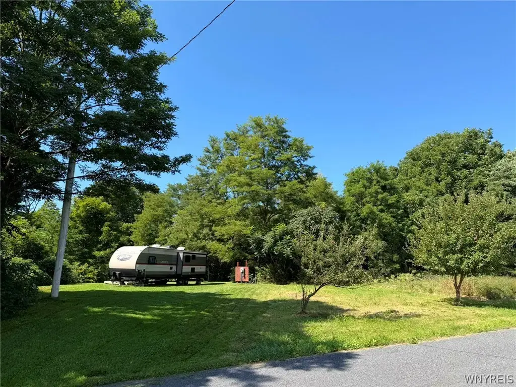 15933 Irwin Road, Sterling