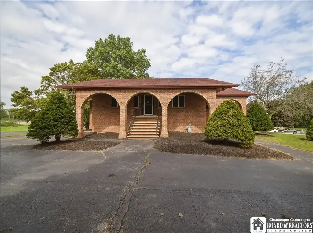 3152 E Main Road, Sheridan