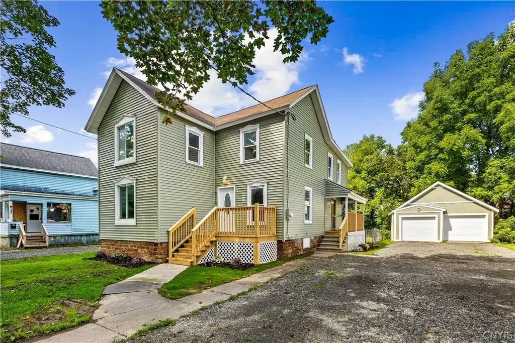 562 Lenox Avenue, Oneida