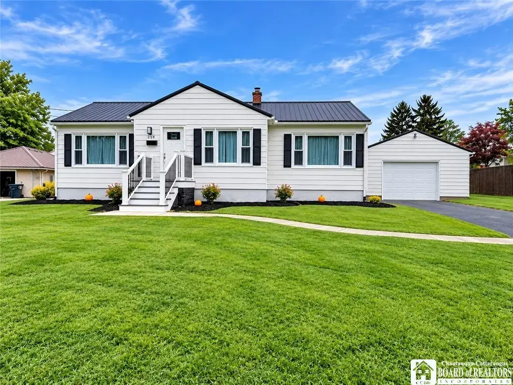 239 Delaware Avenue, Jamestown