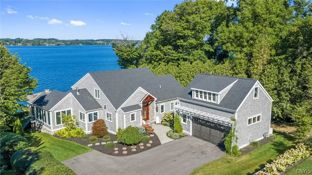 2815 E Lake Road, Skaneateles