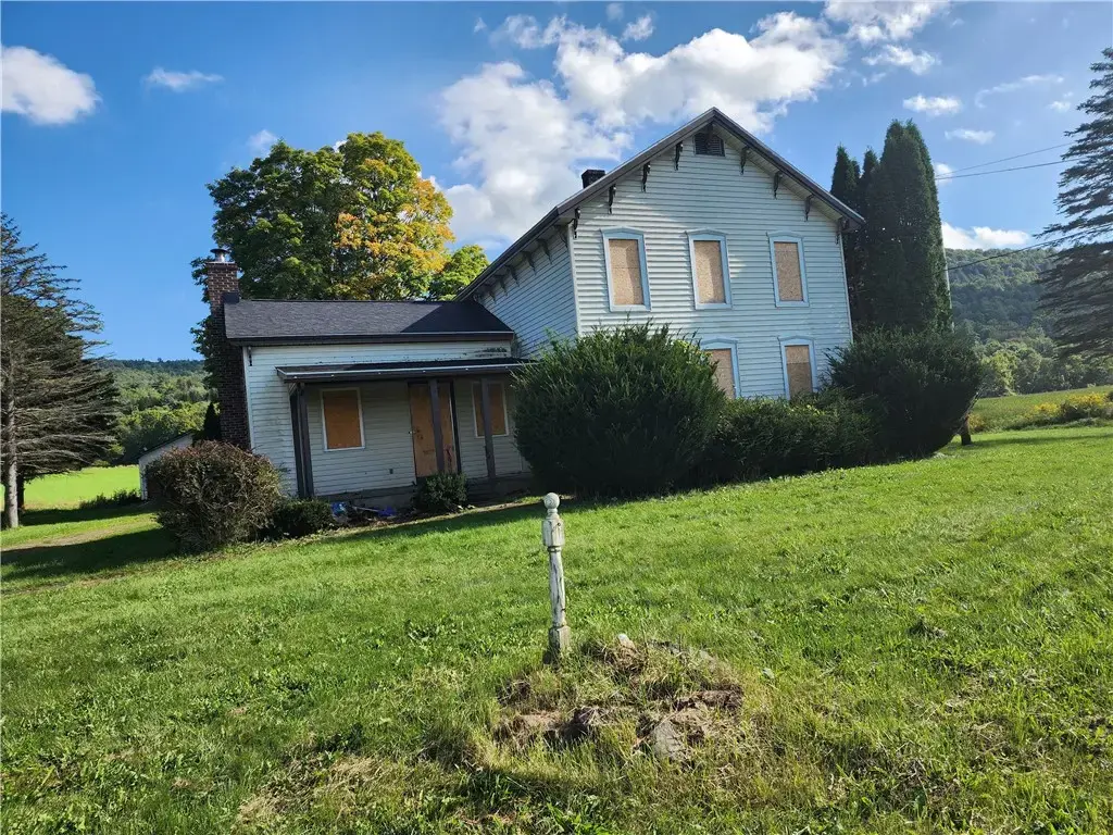 1580 State Highway 357, Sidney