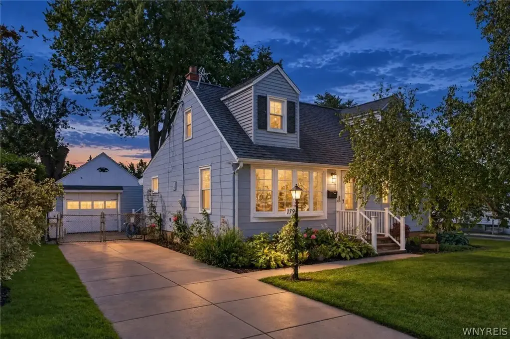 179 Yeager Drive, Cheektowaga