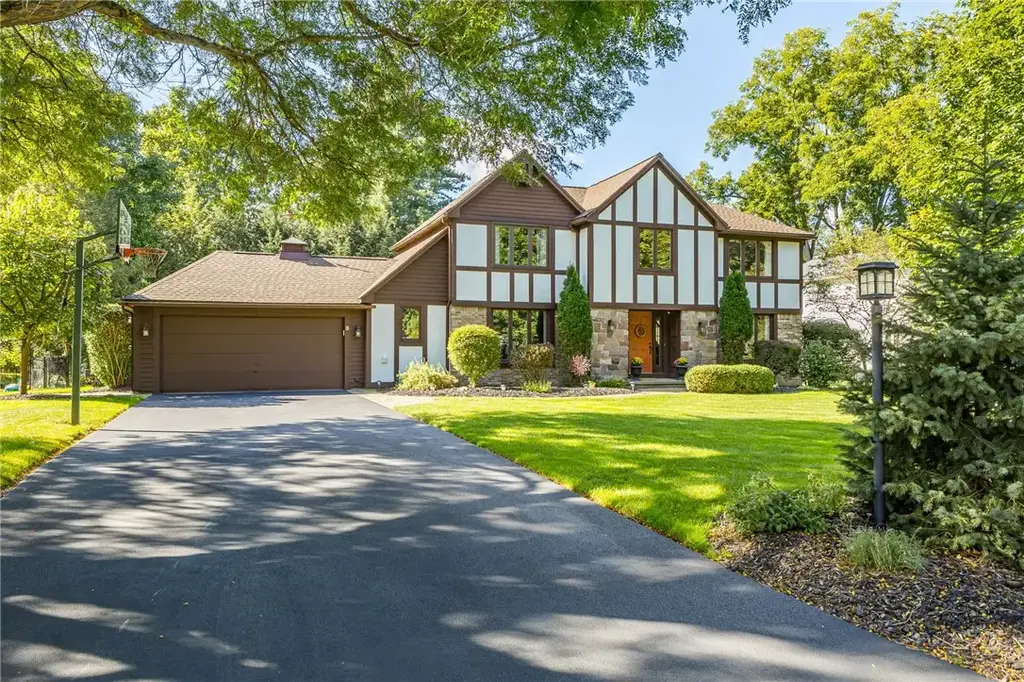 3 Walnut, Pittsford