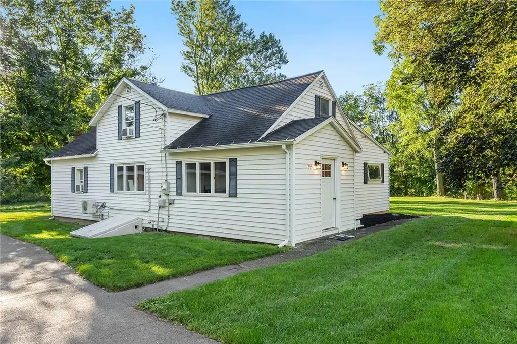 955 Hopeton Road, Torrey