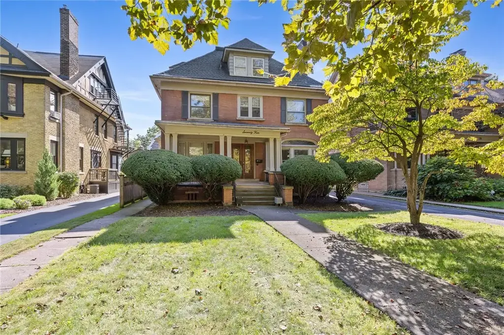 74 Brunswick Street, Rochester