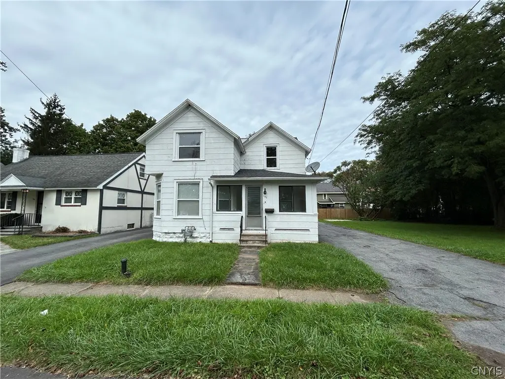 Photo of Listing #S1715592