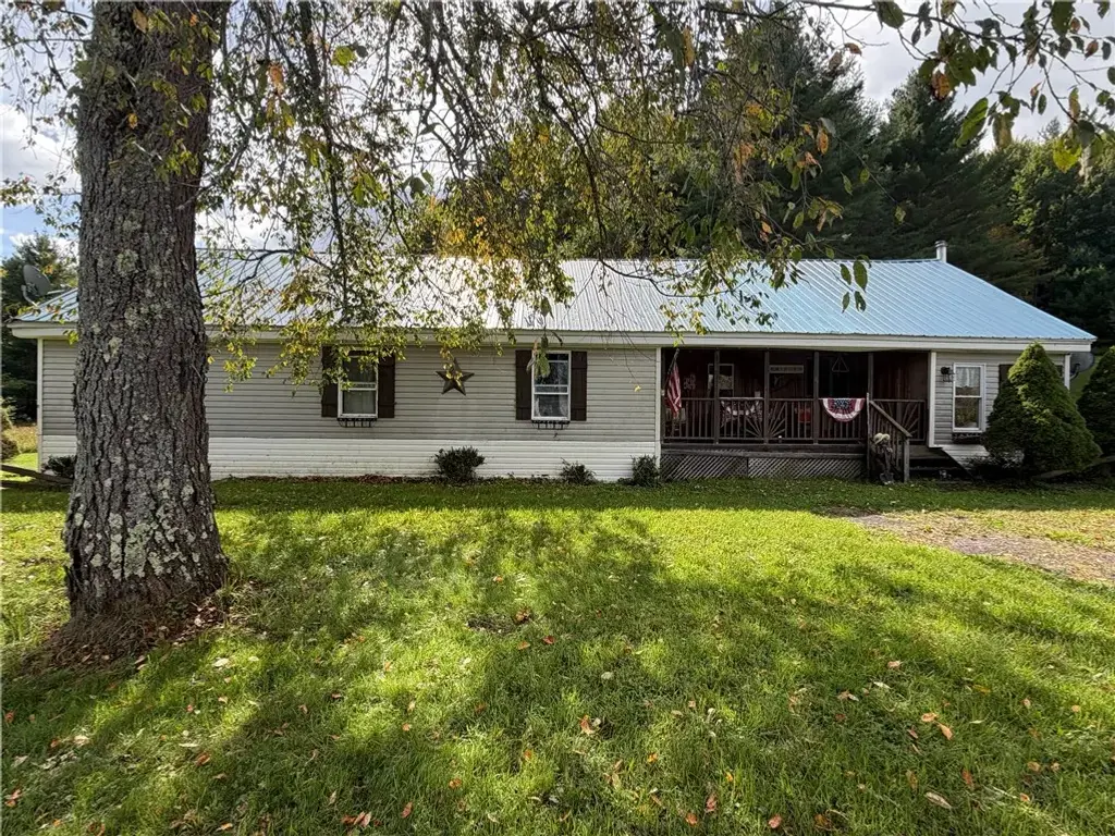 296 Camp Road, Pittsfield