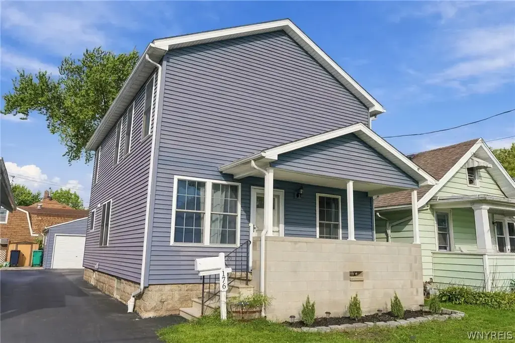 176 69th Street, Niagara Falls
