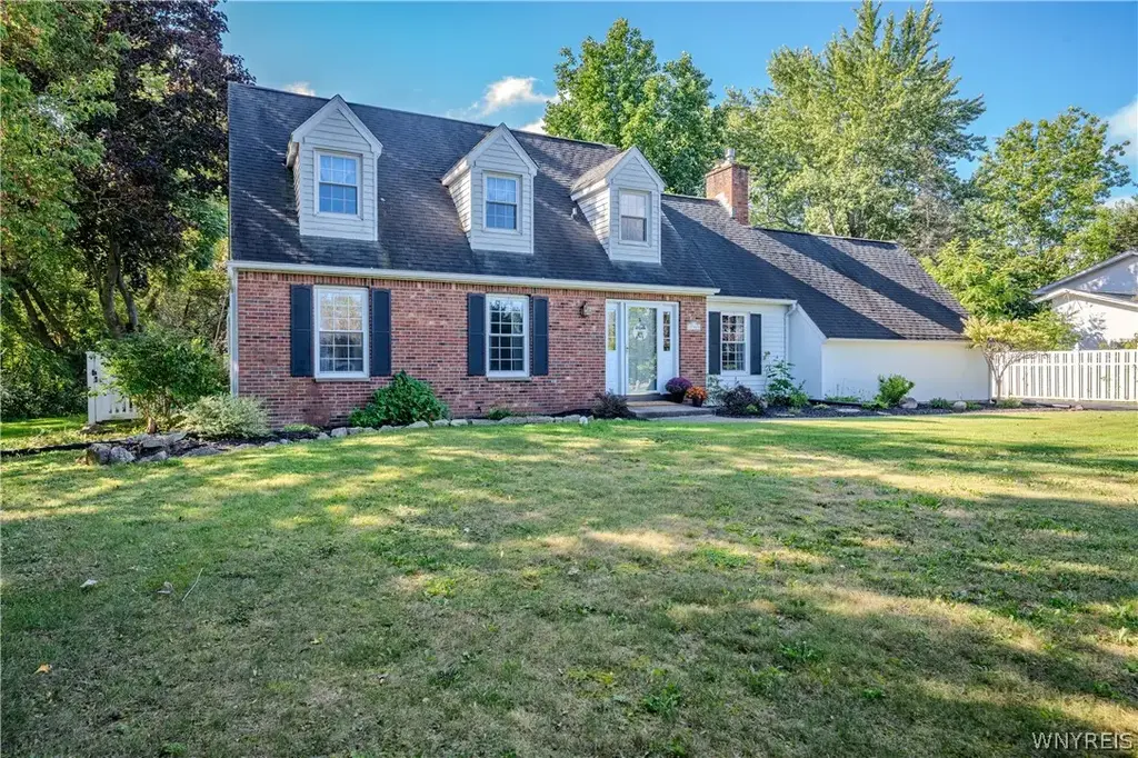 10585 Bergtold Road, Clarence