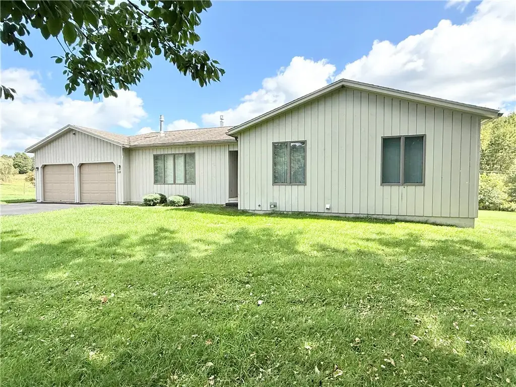 109 Whispering Oaks Lane, Otego