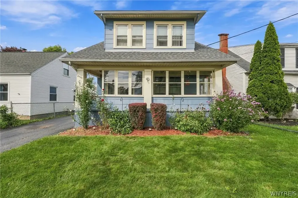 2484 La Salle Avenue, Niagara Falls