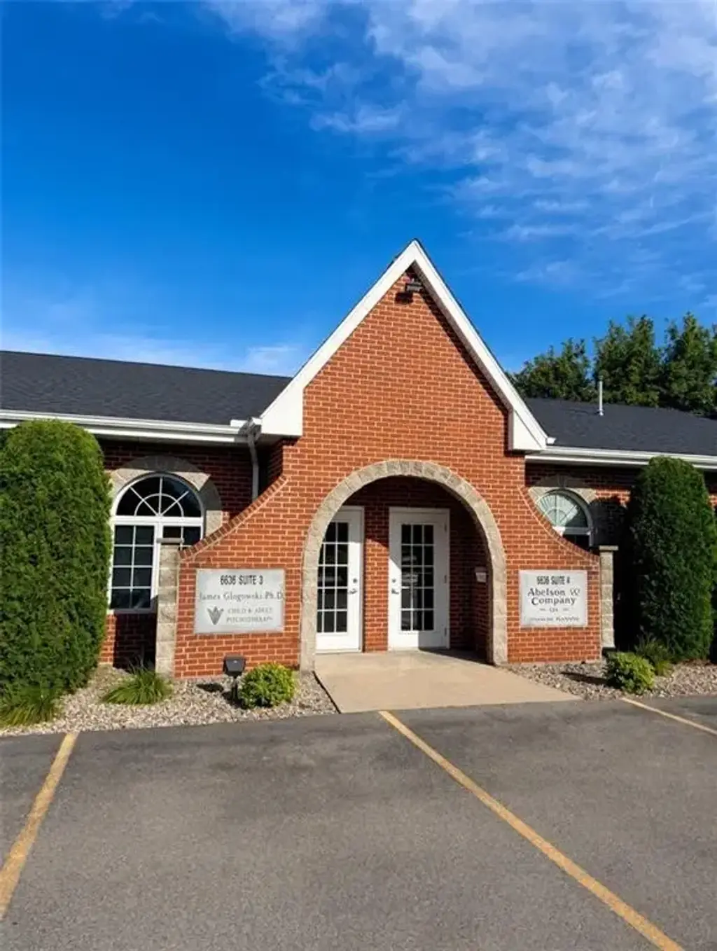 6636 Main Street # 4, Amherst