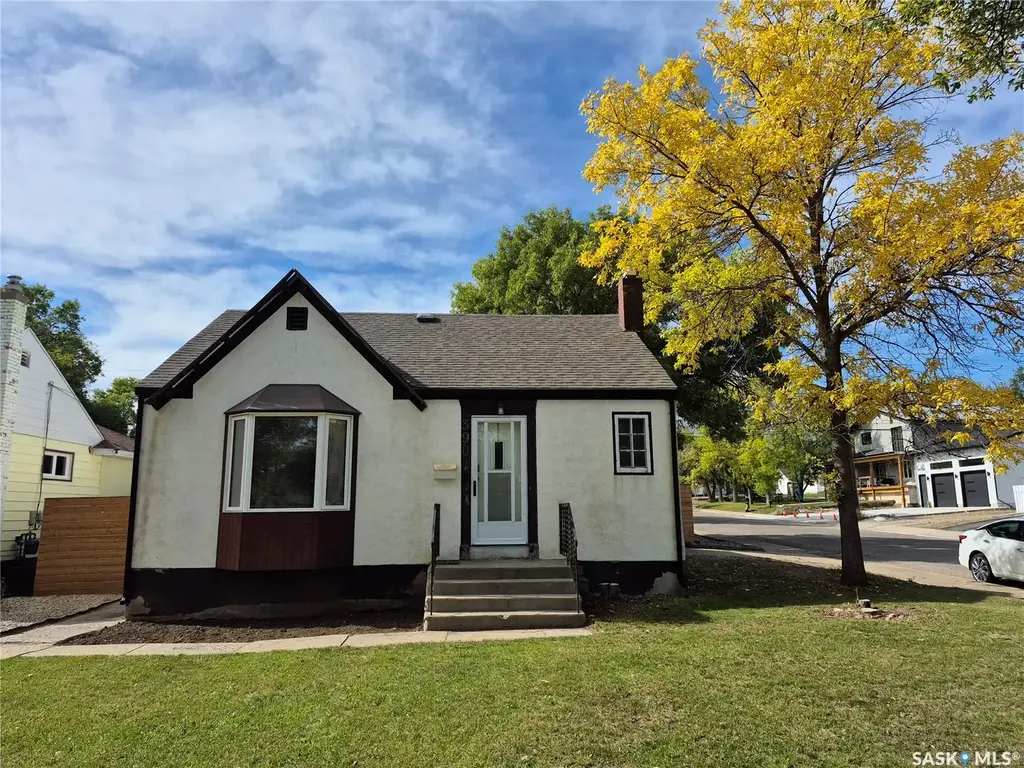 390 6th Avenue Nw, Swift Current