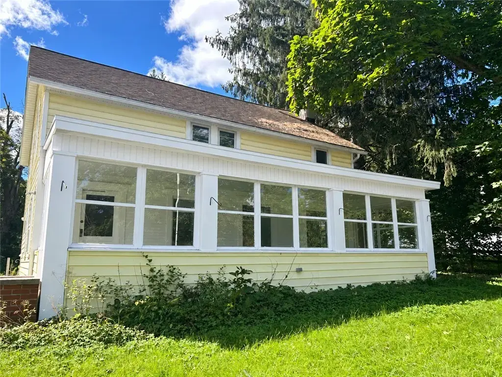 154 Wells Bridge Road, Sidney
