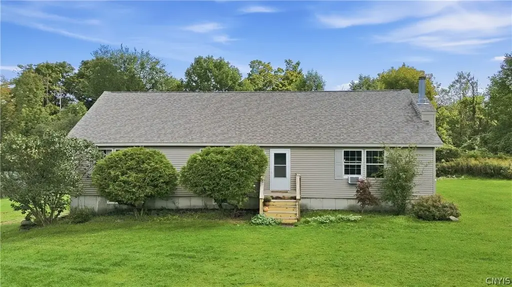 240 Brennan Road, Columbia
