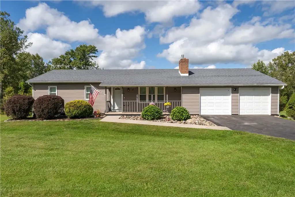 3511 Cole Road, Palmyra