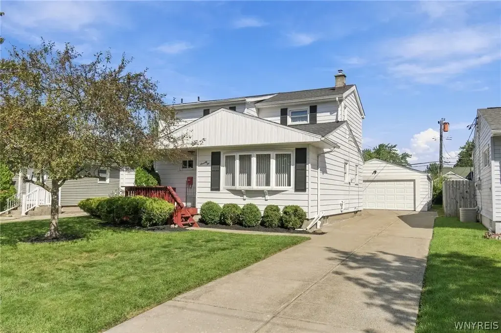 72 Kerr Avenue, Tonawanda