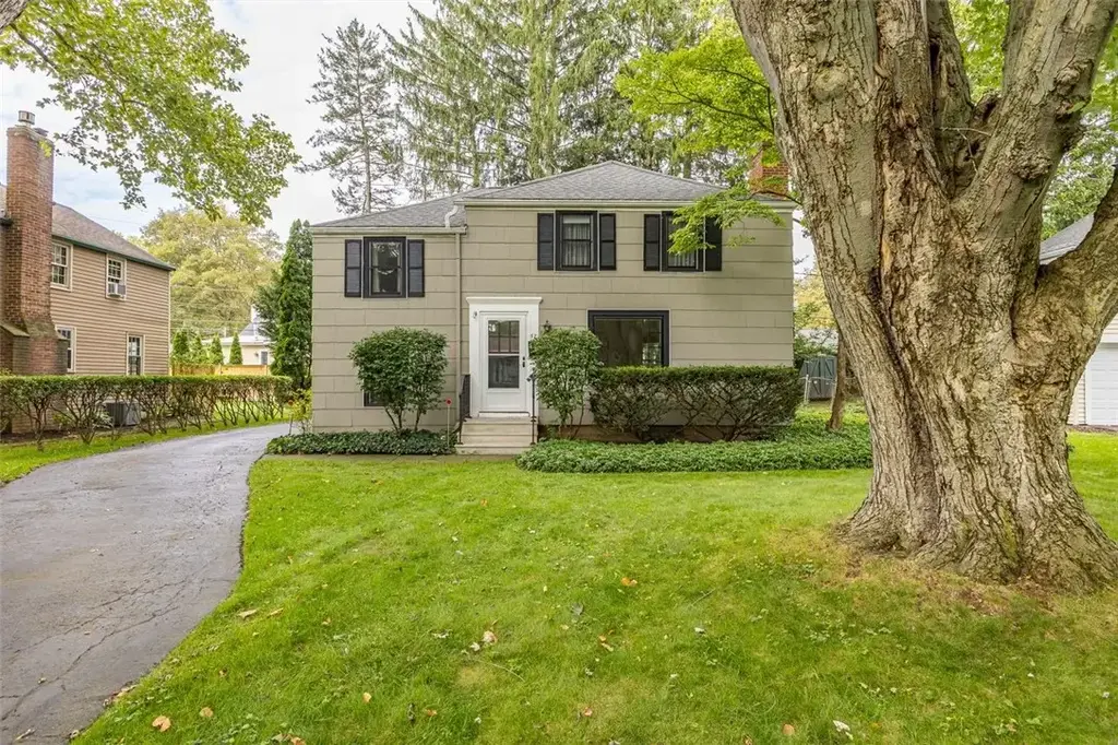 57 Clovercrest Drive, Brighton