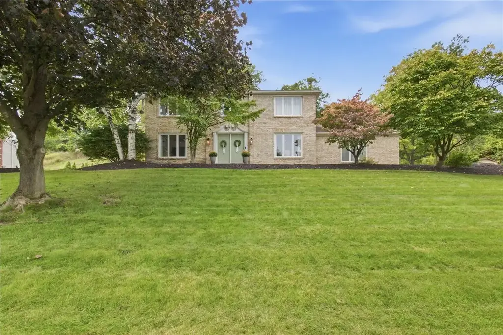 19 Sandpiper Hl, Perinton