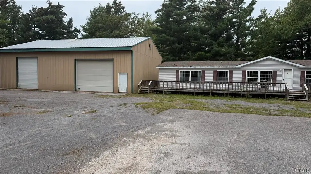 23971 Cemetery Road, Rutland