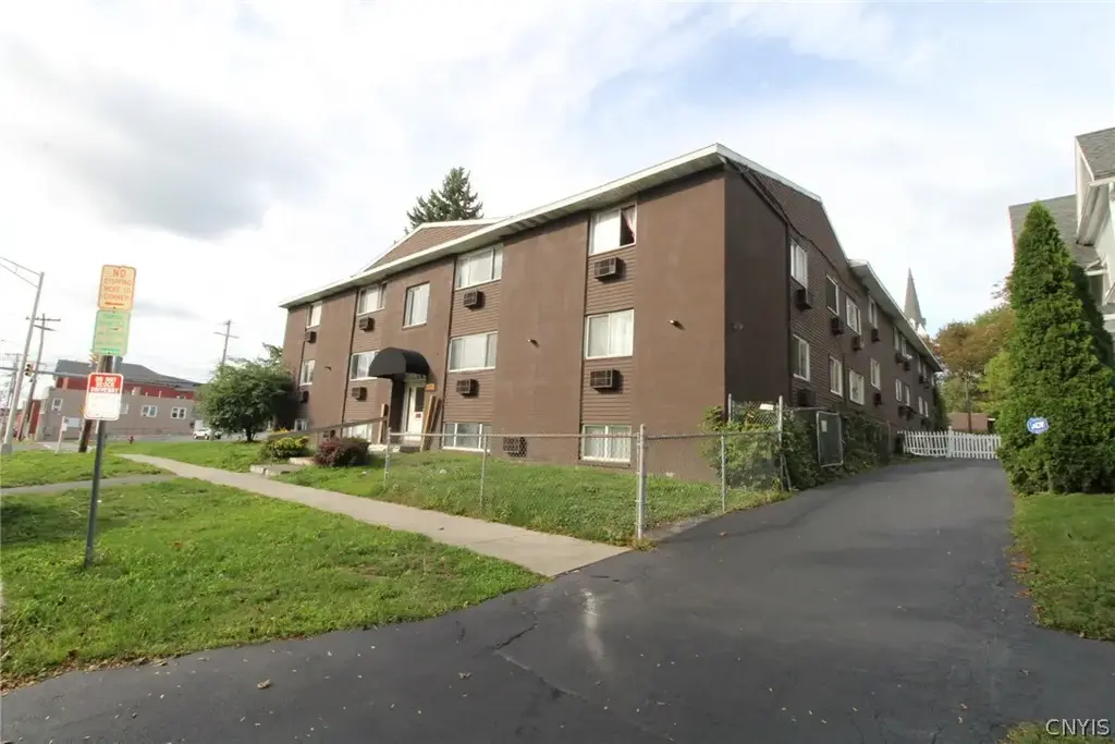 304 Court & Alvord Street N, Syracuse