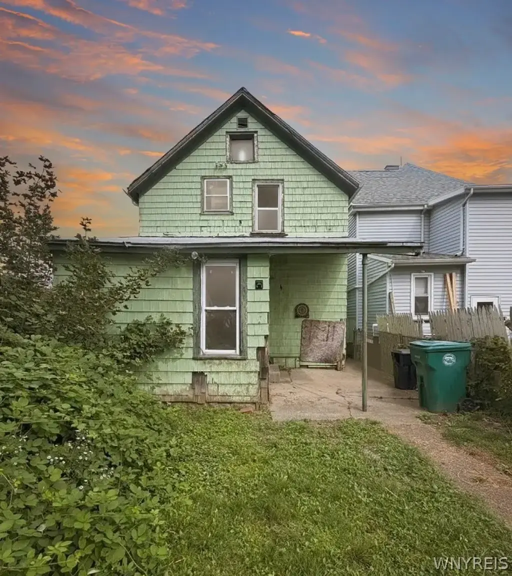 1121 Linwood Avenue, Niagara Falls