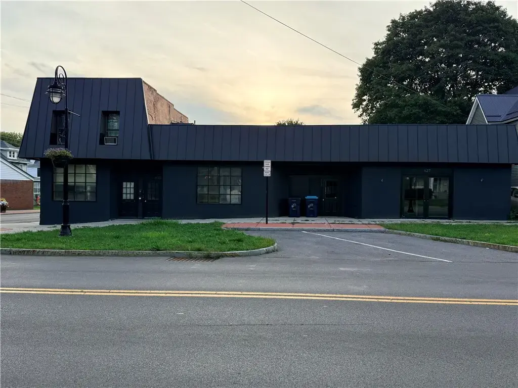 633 S Main Street, Arcadia