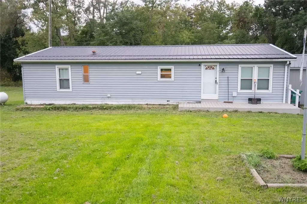 1790 Saltvale Road, Middlebury