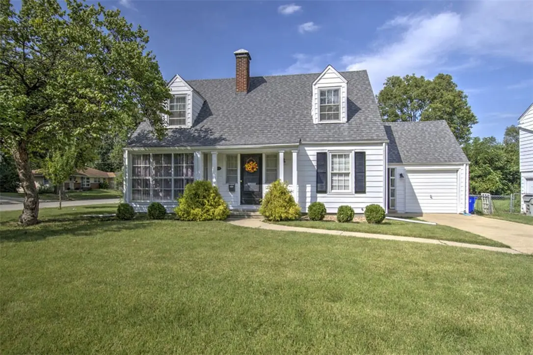 2374 W Forest Avenue, Decatur
