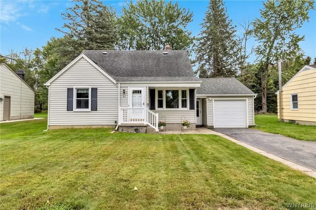 83 Brentwood Drive, North Tonawanda