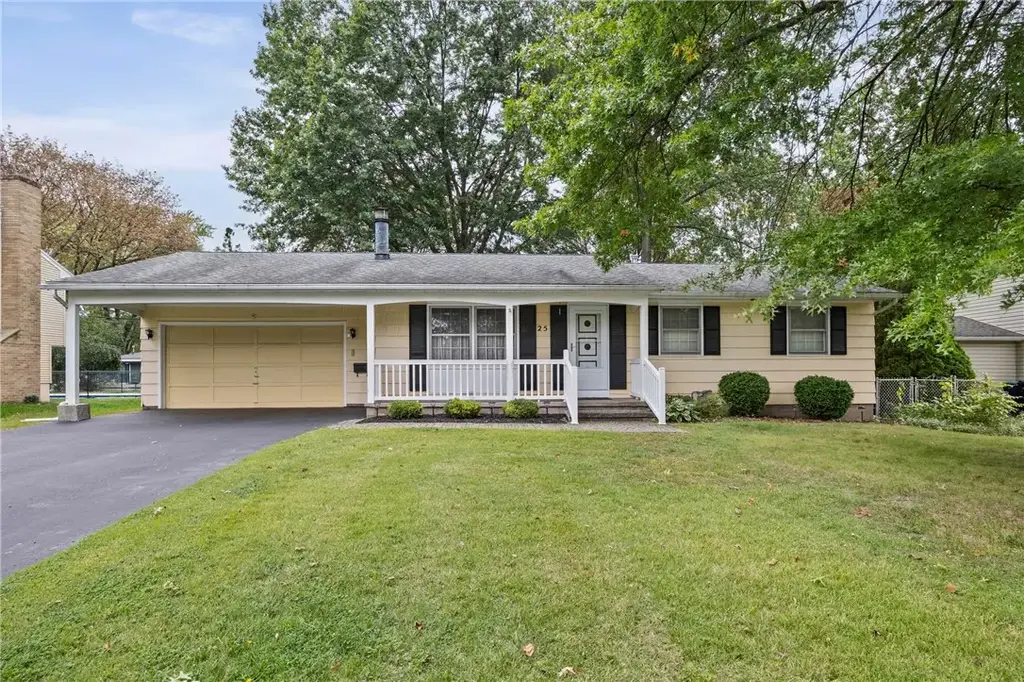 25 Ledgewood Circle, Greece